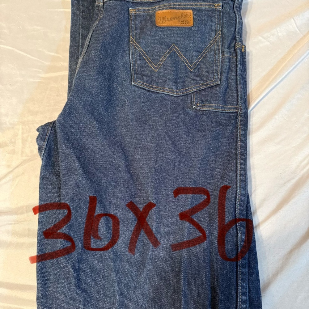 Wrangler Men's Relaxed Fit Denim Jeans